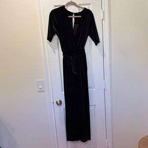 Gibson Black Velvet Garment